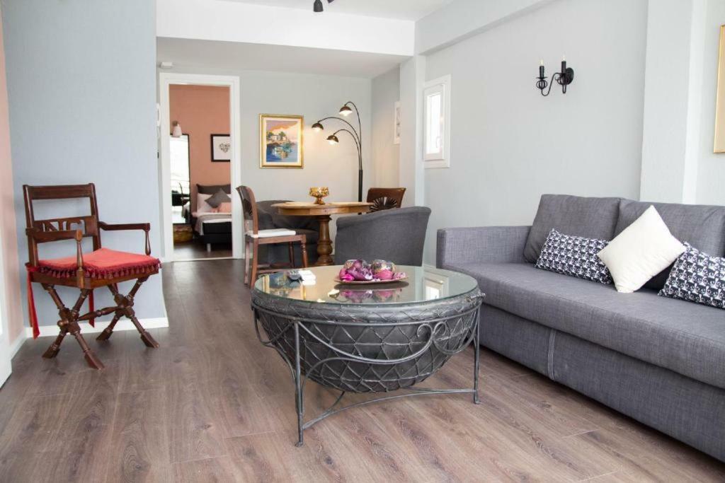Port View Suites 2 카발라 외부 사진
